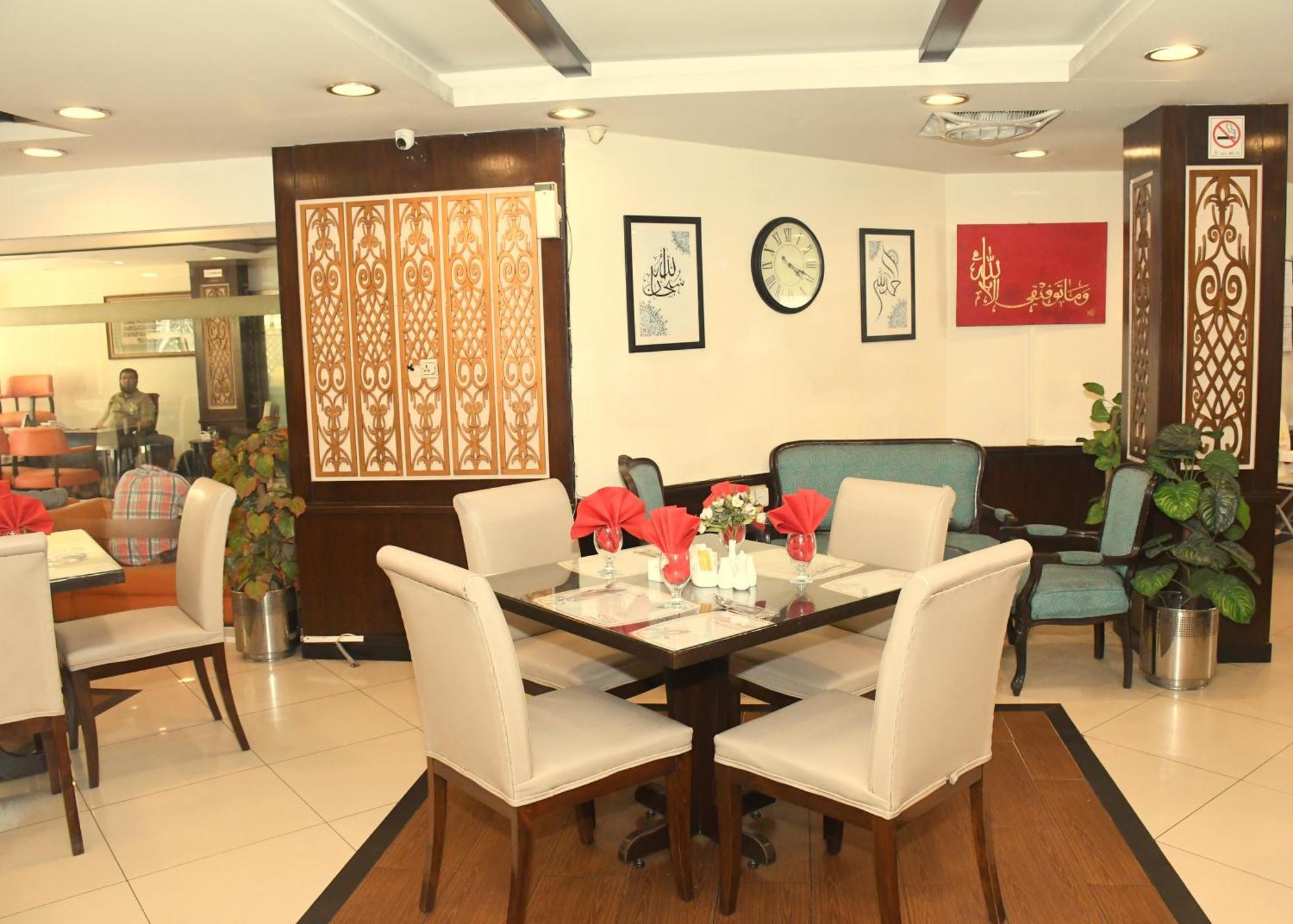 Royalton Hotel Rawalpindi Dış mekan fotoğraf