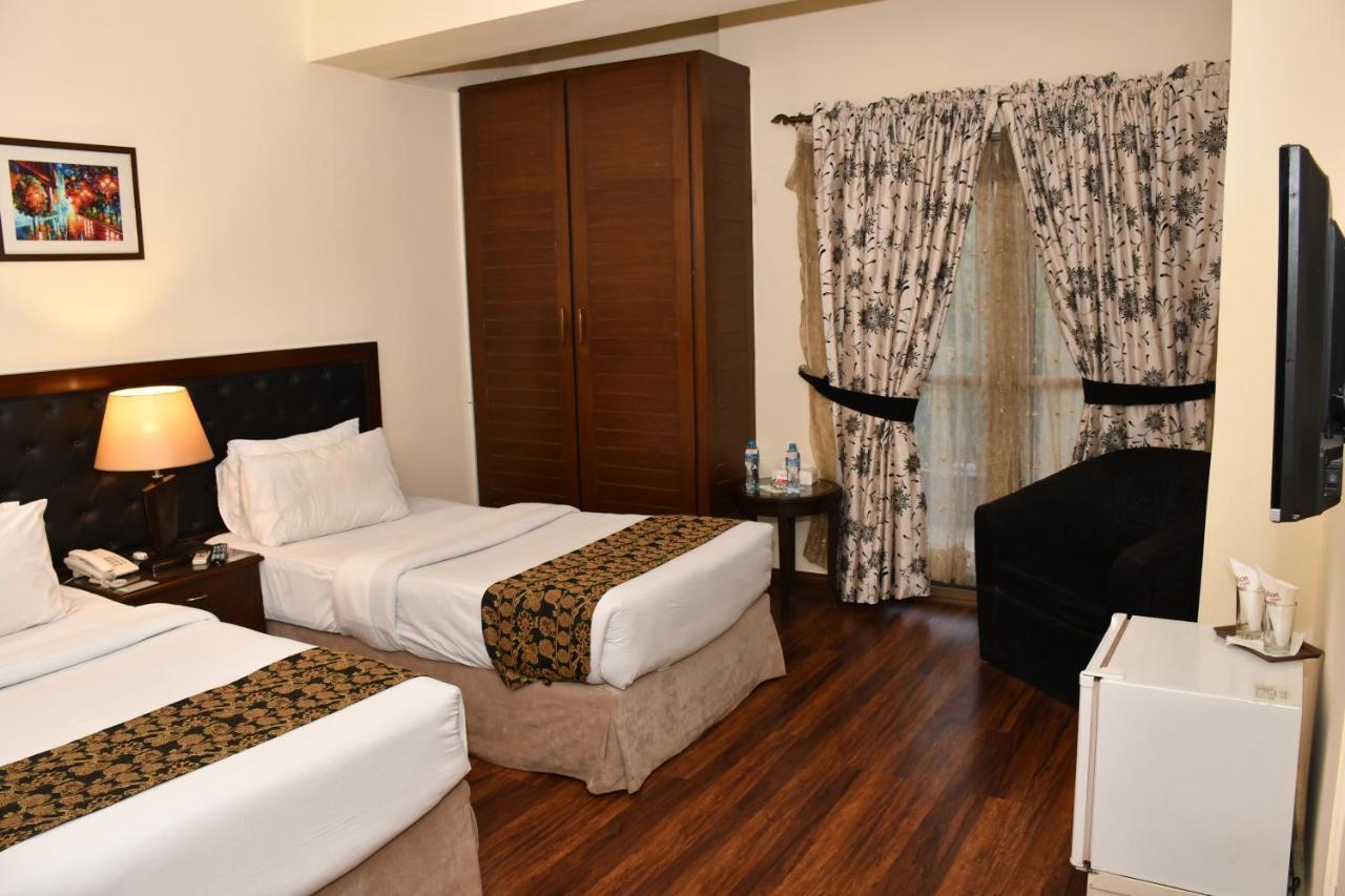Royalton Hotel Rawalpindi Dış mekan fotoğraf