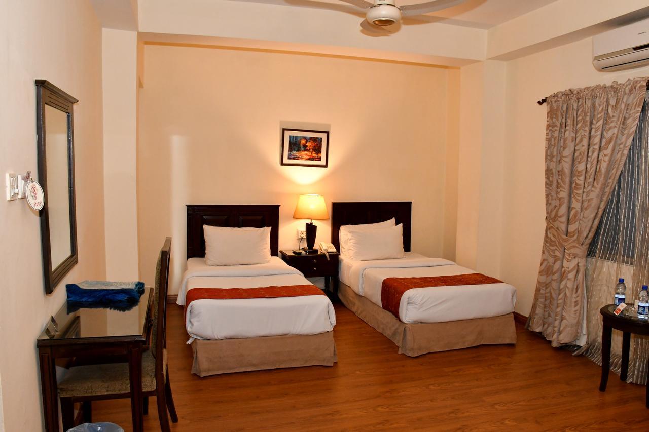 Royalton Hotel Rawalpindi Dış mekan fotoğraf