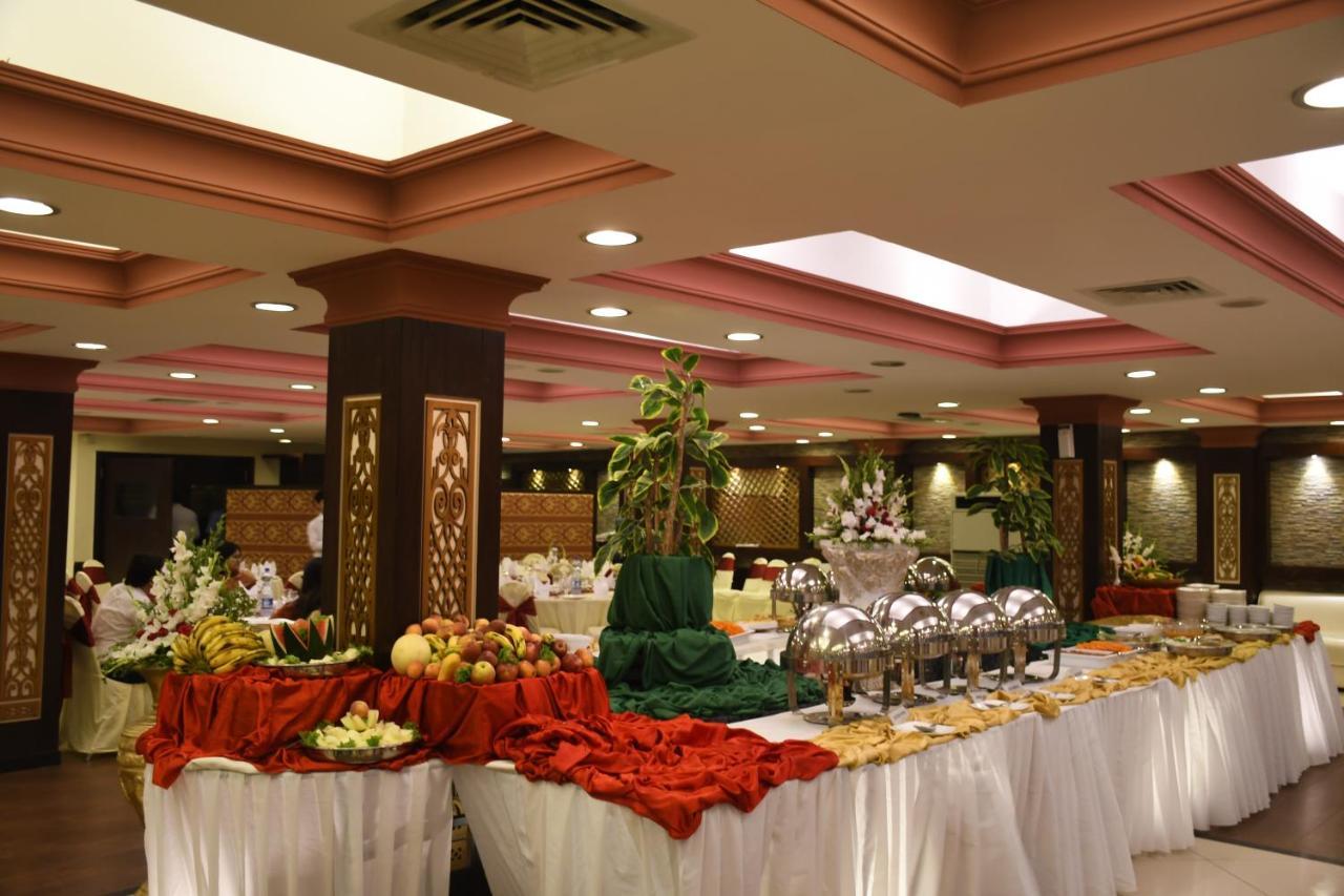 Royalton Hotel Rawalpindi Dış mekan fotoğraf